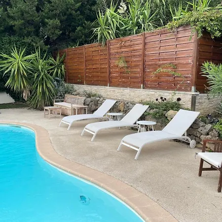 Maison Chaleureuse, Au Calme, Proche De Tout, Avec Piscine Privee