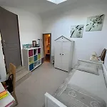 Maison Chaleureuse, Au Calme, Proche De Tout, Avec Piscine Privee