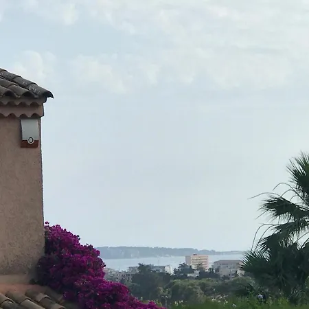 别墅 Maison Chaleureuse, Au Calme, Proche De Tout, Avec Piscine Privee 昂蒂布