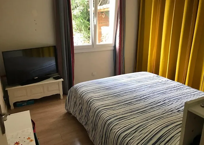 Maison Chaleureuse, Au Calme, Proche De Tout, Avec Piscine Privee Villa