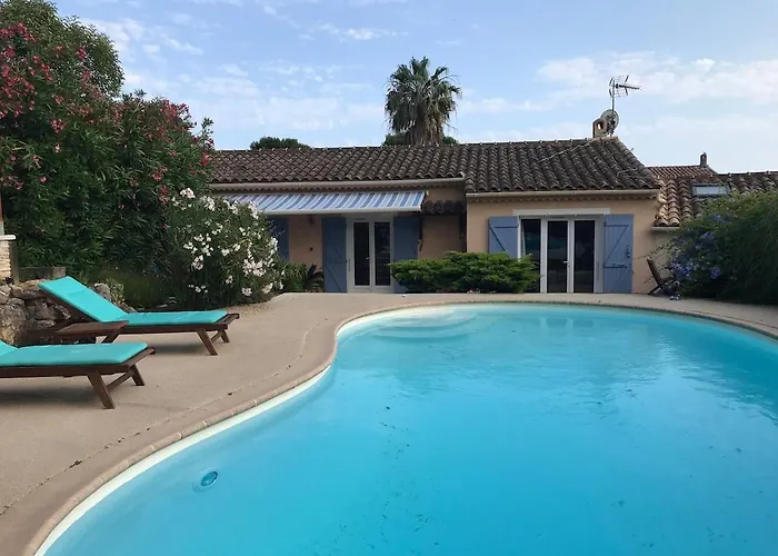 Maison Chaleureuse, Au Calme, Proche De Tout, Avec Piscine Privee Villa Antibes